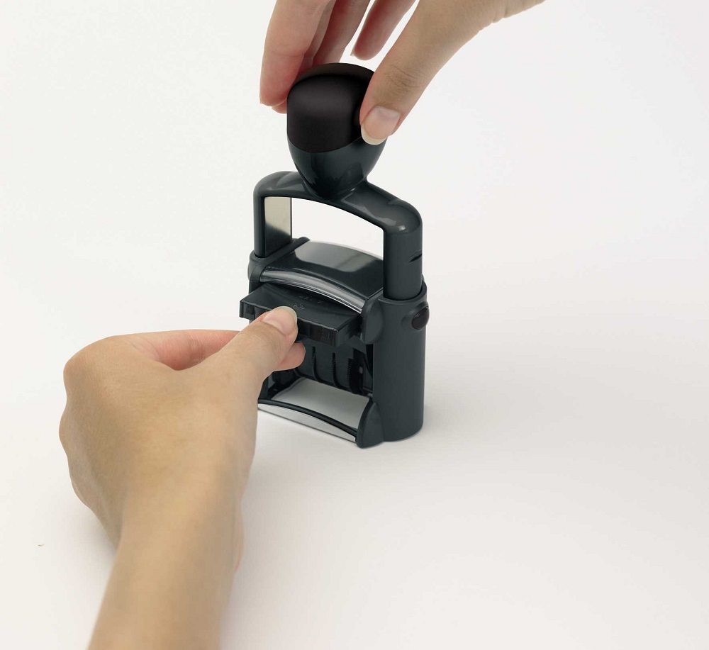 cómo meter un recambio de tinta en un sello
