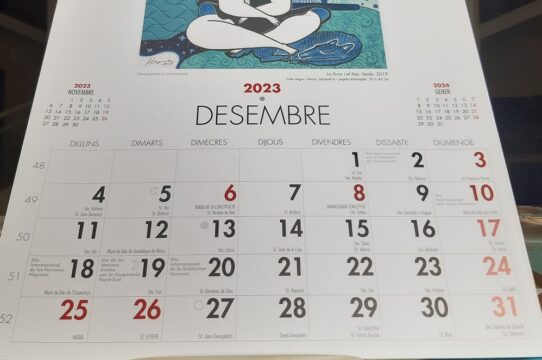 Imprimir calendaris 2024 sobretaula pared