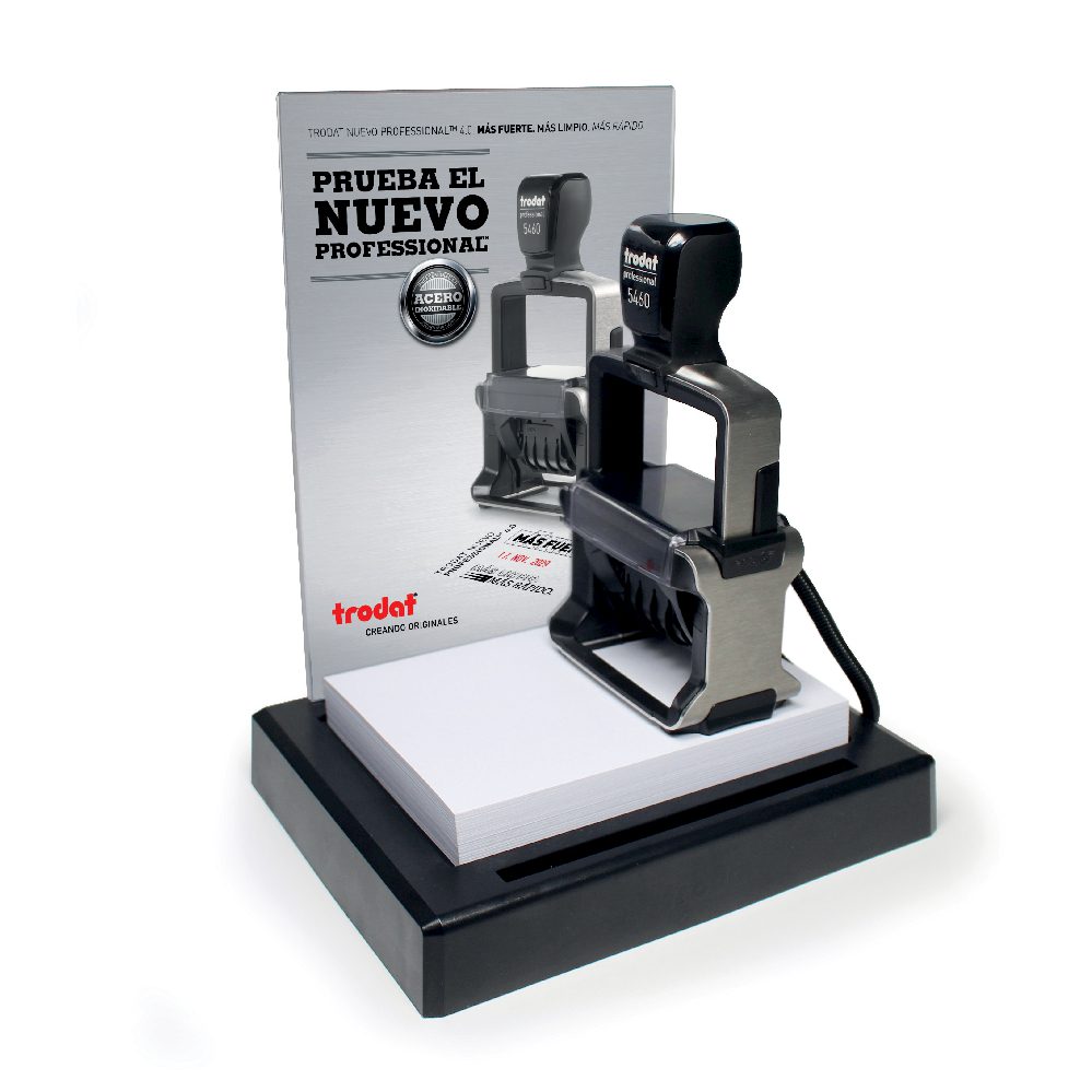 Nuevo Trodat Professional 2025 sobre un pedestal